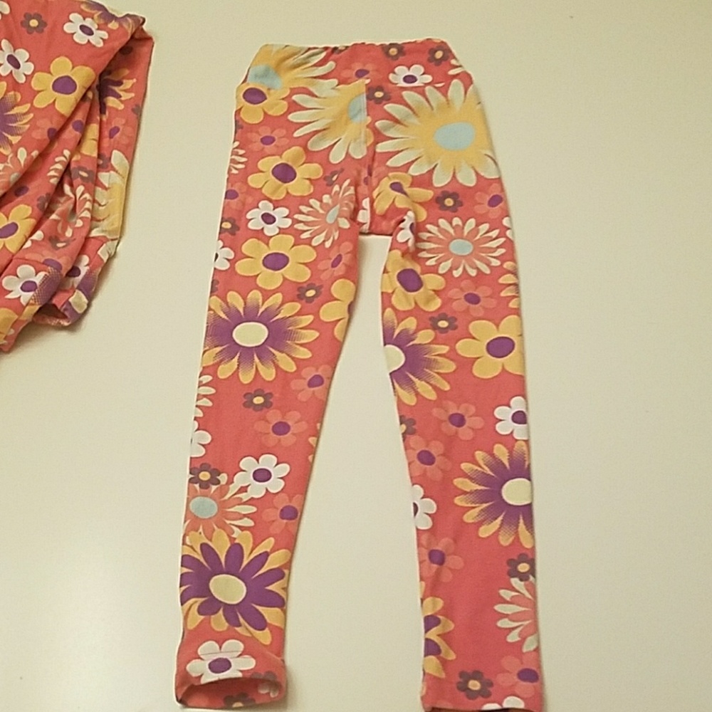 Mommy and Me LLR Lu La Roe leggings OS and small - Picture 4 of 4
